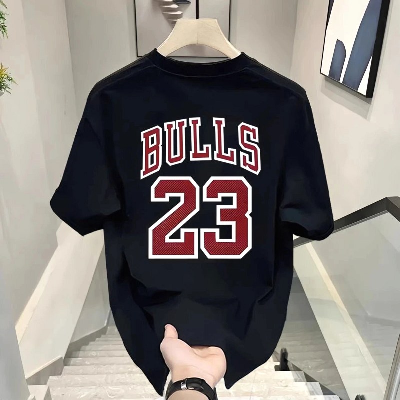 NBA Black T-Shirt Review: Loose Pure Cotton Crew-Neck in a Streetwear Print